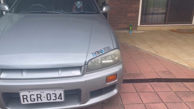 R34 head light quick hand polish!