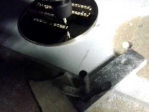 самодельный фрезер. гравировка по латуни.