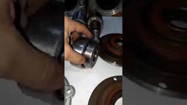 СРАВНЕНИЕ ВИБРАТОРОВ ВИ-9-8 НБ (ВИБРОМАШ) И ИВ-98Н (КРАСНЫЙ МАЯК)-360p смотреть онлайн