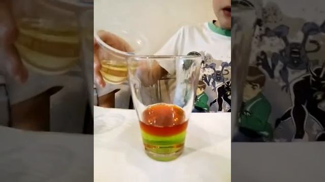 Многослойная жидкая цветная этажерка.Плотность жидкостей.Многослойные коктейли.