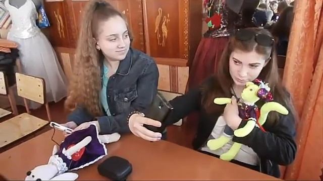 НАШ ДРУЖНЫЙ КЛАСС смотреть онлайн