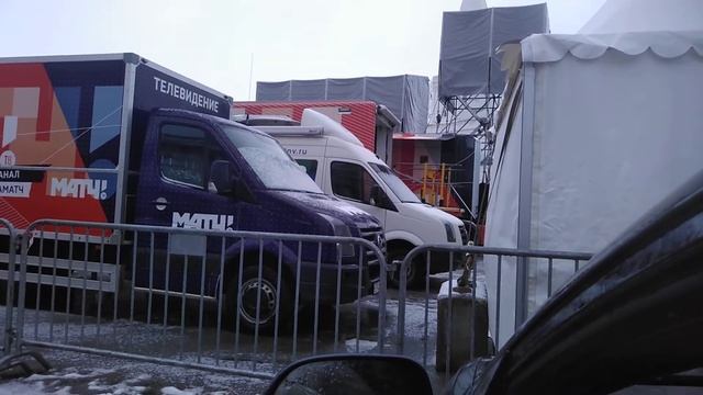 Подготовка к световому шоу у Спасской Башни в Казани. (Спас Башнясы кыренда ут уйнау шоу мэжлесе). смотреть онлайн