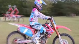 Motocross Girls Ride 2015 MWL ( Мотокросс девочки)  (sound track  Abstract   I'm Good)