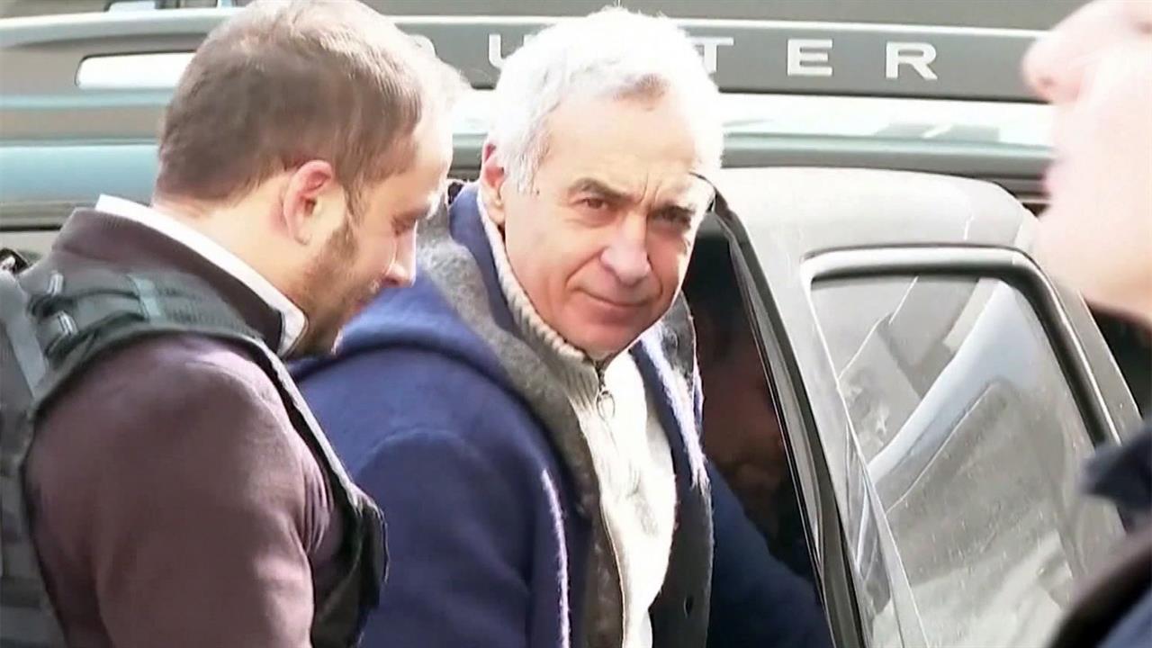Кэлин Джорджеску заявил, что отказ ему в участии в выборах был инициирован из-за рубежа