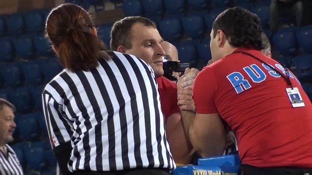 World Armwrestling Championship 2011 - Kriulin vs Kariaev (Left Hand) смотреть онлайн