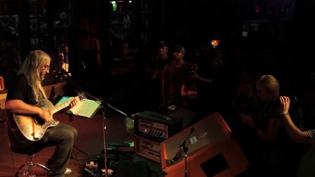 J Mascis - Flying Cloud - 3/17/2011 - Stage On Sixth смотреть онлайн