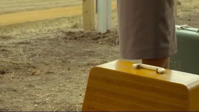 The Dressmaker - Frogbass SNAILS [MV] смотреть онлайн