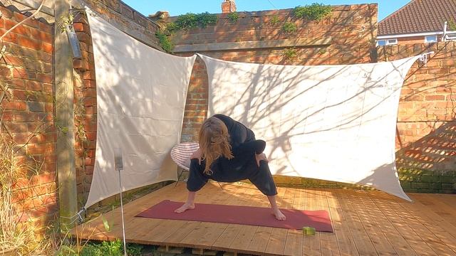 30 minute moderate Vinyasa Root Chakra flow