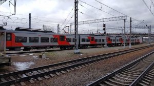 Электропоезд Ласточка ЭС2Г-123 Сообщением Волховстрой-1-Санкт-Петербург Прибывает на станцию Обухово