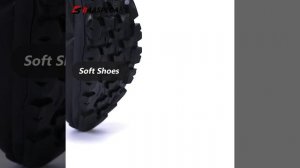 мужские водонепроницаемые кроссовки.