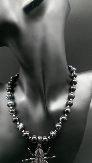 Украшения из агата.