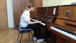 Желткевич Дарья исполняет: Кирнбергер "Прелюдия"