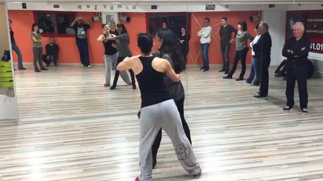 Salsa: Enchufla hésitation смотреть онлайн