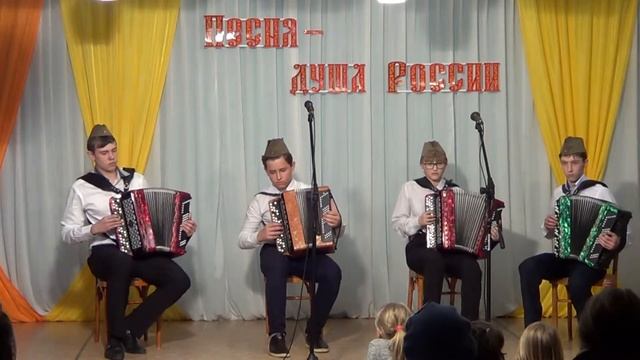 "Фронтовая новелла" - ансамбль баянистов смотреть онлайн