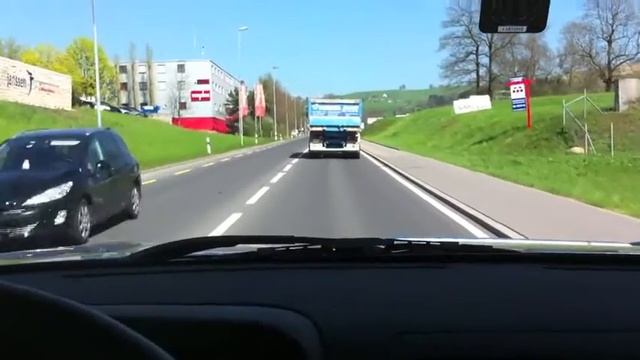 Hummer H3 short drive.m4v смотреть онлайн