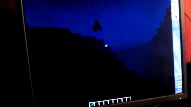 Лена играет в майн....Первый раз! смотреть онлайн