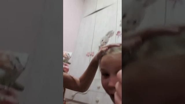 Играем в игру красная дверь желтая дверь
