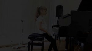 Дан Маргарита Луаменскене Менуэт ,П.Чайковский Танец лебедей