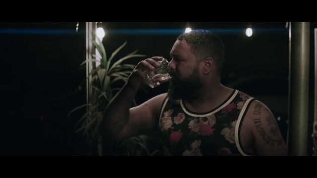 SIRUI 35mm Anamorphic Lens Test / BMPCC 4K смотреть онлайн