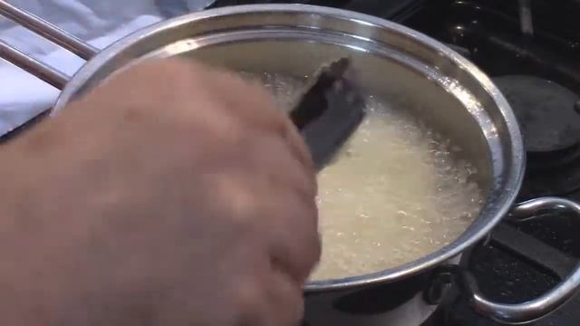 how to make perfect french fries both regular and seasoned curly fries