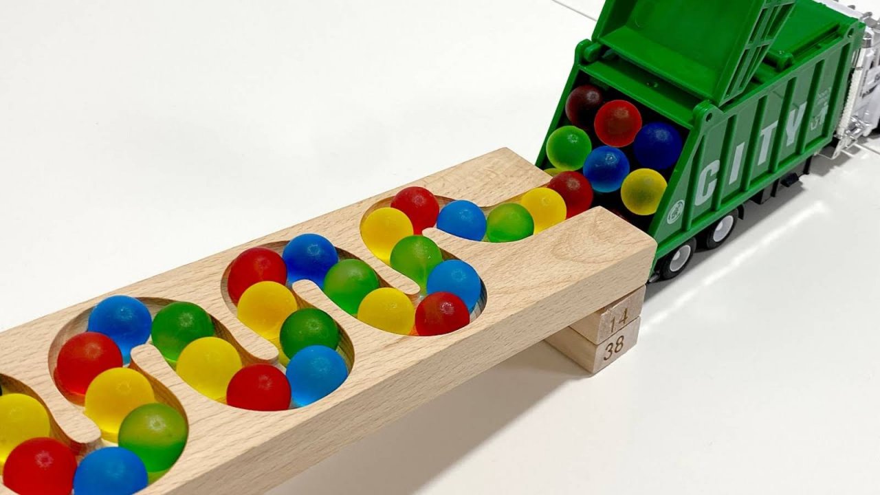 ДЕТСКИЕ ВИДЕО ДЛЯ ДЕТЕЙ МУЛЬТИКИ ПРО МАШИНКИ И ШАРИКИ КАНАЛ ИГРАЛКИ-ЗАЛИПАЛКИ