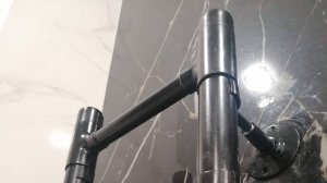 Стильный полотенцесушитель в ванную.