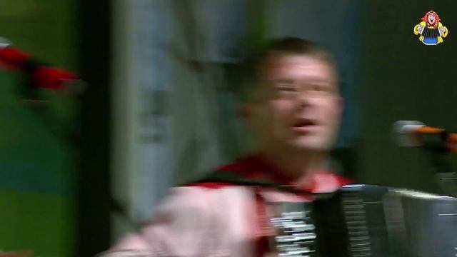 "ДЕРЕВЕНЬКА МОЯ У РЕКИ" поёт ансамбль "Сельские зори" в гостях у "Митрофановны" смотреть онлайн