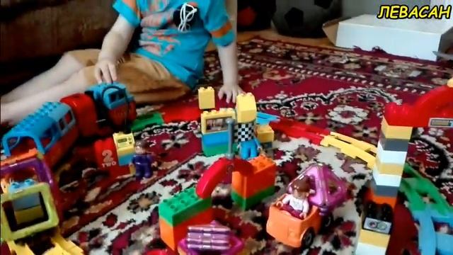 Паровоз игрушка. Favorite train)) Подарочки Леве