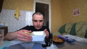 МУКБАНГ ДРУГАЯ ВЕРСИЯ - ДОШИРАК / САМСА / СЛОЙКА С СОСИСКОЙ / МОРОЖЕНОЕ / EATING MUKBANG АСМР