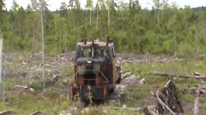 Ивакшанская УЖД / Тепловоз ТУ8Г-020 уходит на ус