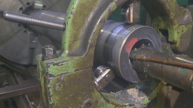 Расточка гидроцилиндра диаметром 200 мм / Boring of hydraulic cylinder d=200mm смотреть онлайн