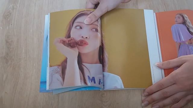 ♡ Finally unboxing a Chung ha album again! Blooming Blue - Chungha ♡