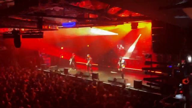 Bullet For my Valentine - Live in Barcelona Feb. 2023 4K смотреть онлайн
