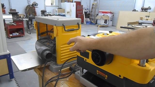 Dewalt DW735 and DW734 thickness planer side by side comparison
