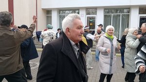 Налетели вдруг дожди.... 12.04.25 Гомель парк Луначарского 🥰💫