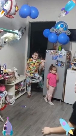 ракета,, пиннята,, бомбим