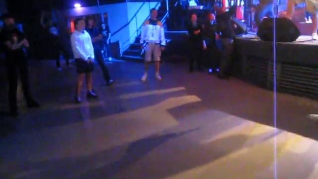 ниебический мош с голой жопой смотреть онлайн