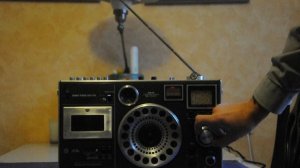 National Panasonic R5410B самодельным FM-приёмником