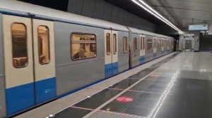 поезд Ока на станции Озёрная