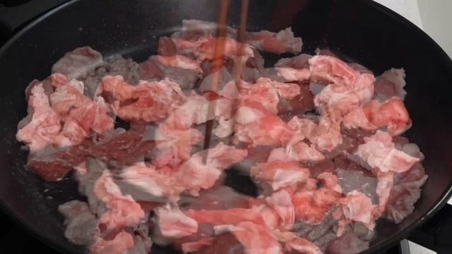 간단해야 자주 해먹지. 갑자기 손님 와도 당황하지 마세요. 차돌박이 숙주볶음 소스까지 완벽하게. смотреть онлайн