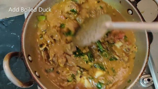 Vaathu Kari Kuzhambhu Seiyum Murai Special - Duck Recipe Special смотреть онлайн