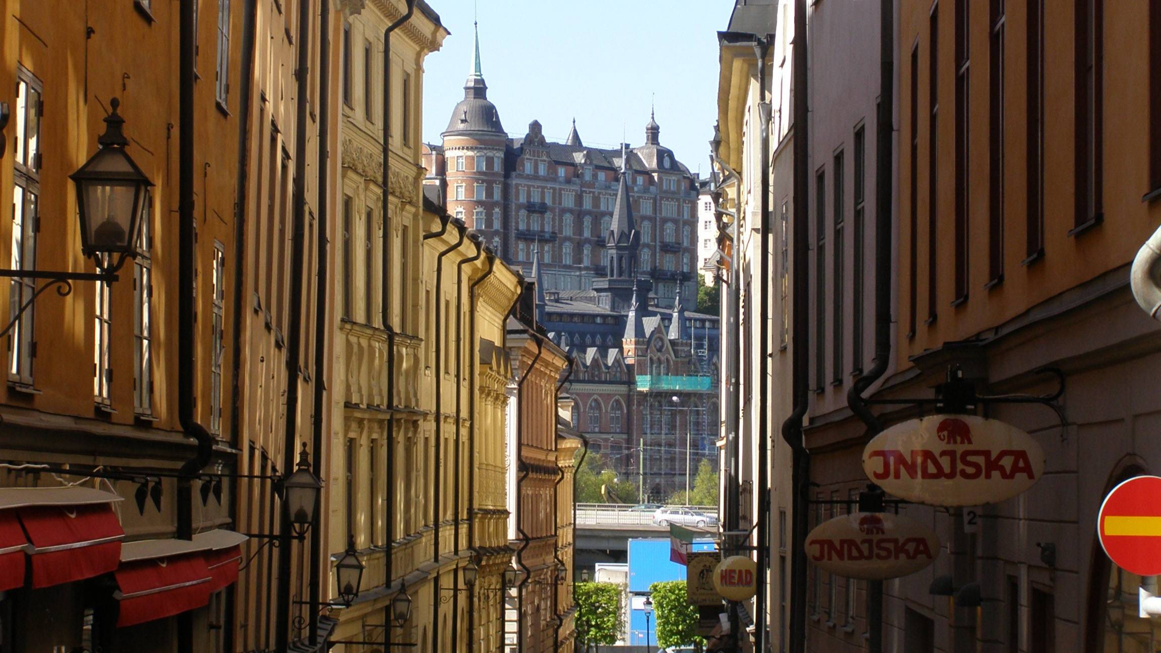 Стокгольм из Вольво - Ноябрь (  www.Scandinavian.Tours+46700396965 )