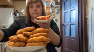 всем привет ☕️ пью кофе с пирожками