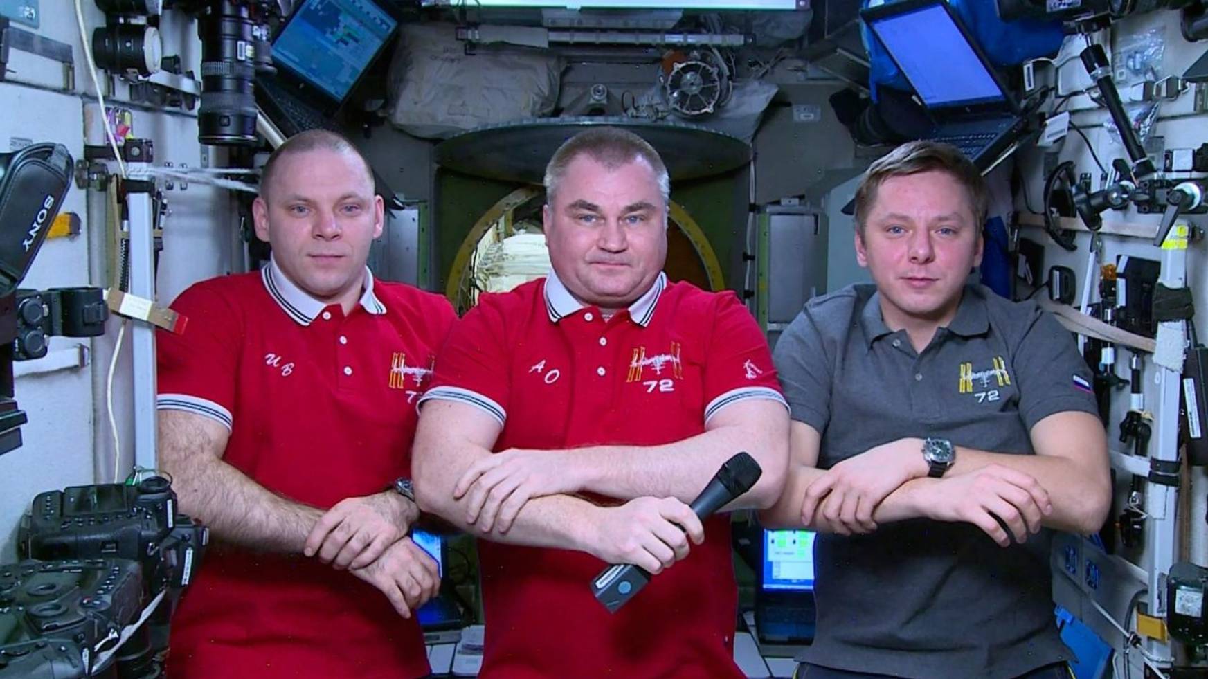 Международный День космонавтики. Экипаж МКС отправил свое поздравление на Землю