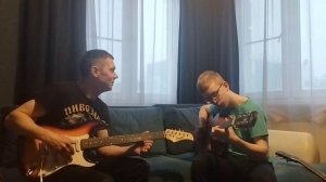 Импровизация совместно с папой.