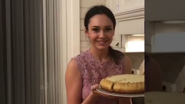 Аида Гарифуллина готовит татарские блюда