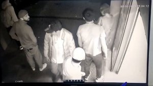 В драку ввязался случайный прохожий в «Реми» прокомментировали конфликт между охранниками
