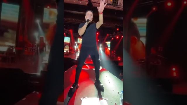 Mustafa Sandal - Gel Bana ( Canlı Performans ) смотреть онлайн