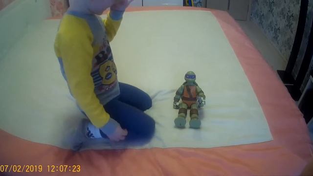 Черепашка ниндзя! Папа привез из Мурманска! смотреть онлайн