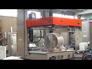 Упаковка рулонов бумаги машина AT53 компания OMS